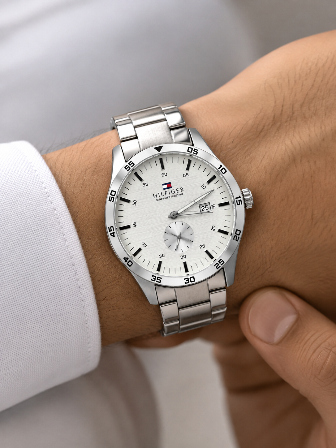 Hilfiger Metal bracelet date