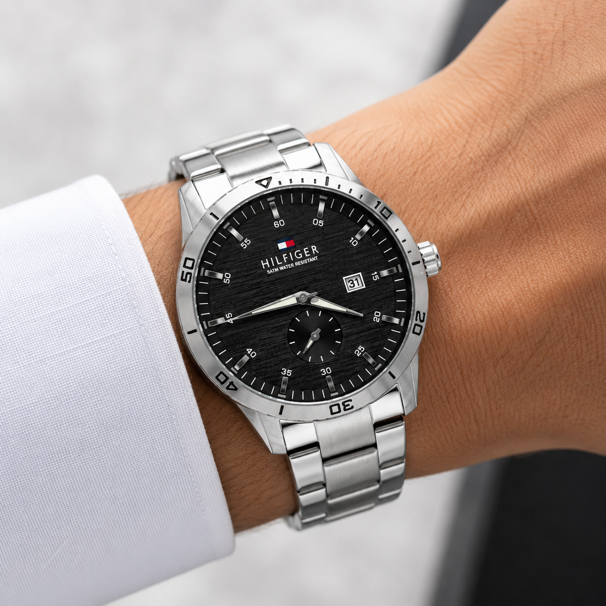 Hilfiger Metal bracelet date